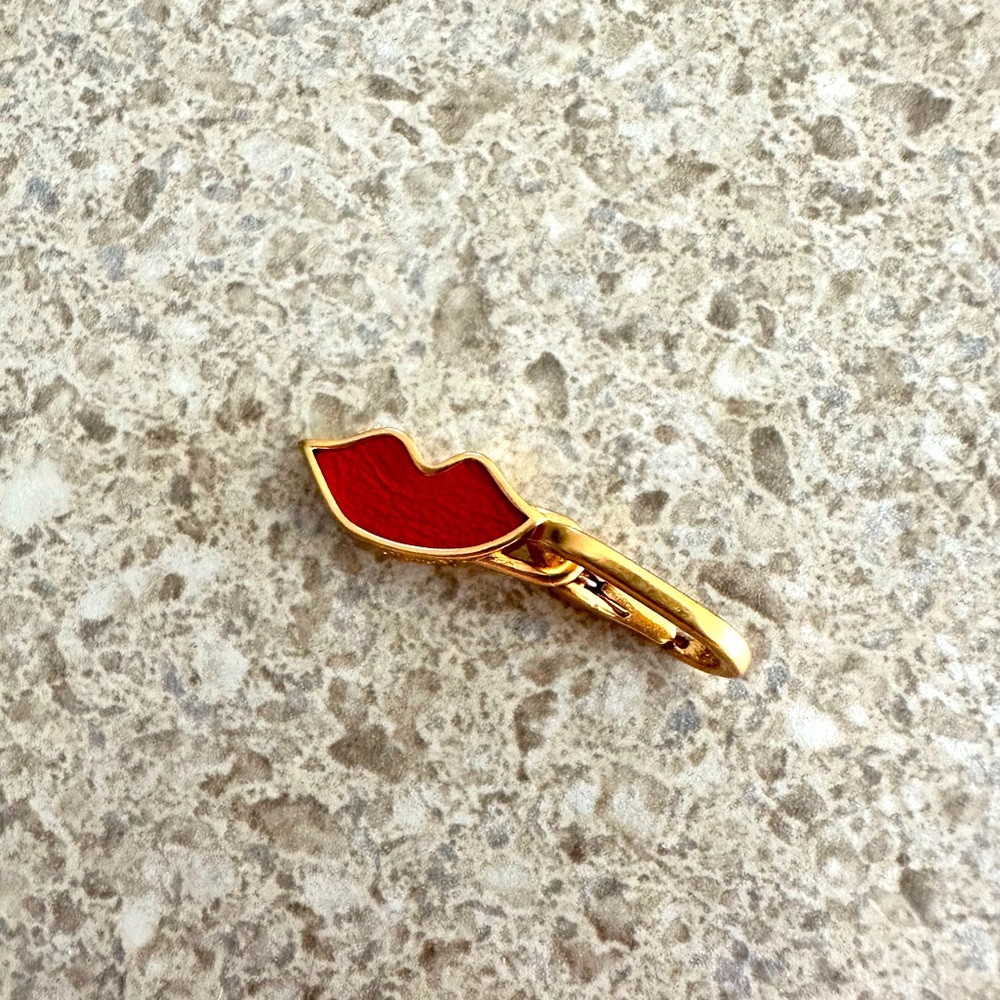 Clare V Lips Charm
